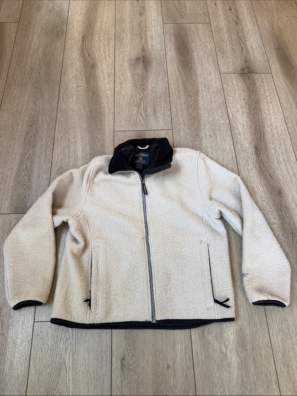 Woolrich Cream Sherpa Zip Jacket with Black Trim
